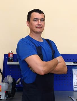 автомеханик 5-го разряда